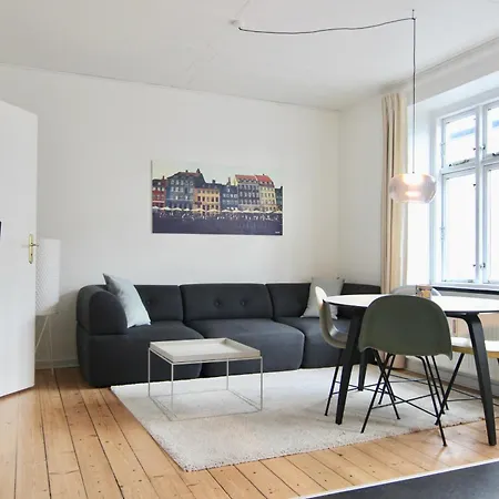2-bed In One Of Locations Апартаменты